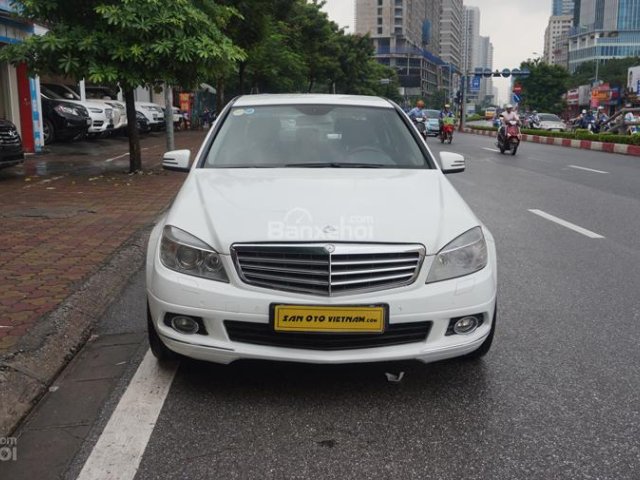 Bán Mercedes C250 CGI 2010, màu trắng