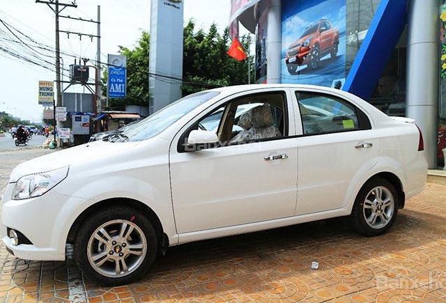 Cần bán xe Chevrolet Aveo LTZ đời 2017, 459tr, hỗ trợ vay ngân hàng 80%. Gọi Ms. Lam 0939183718