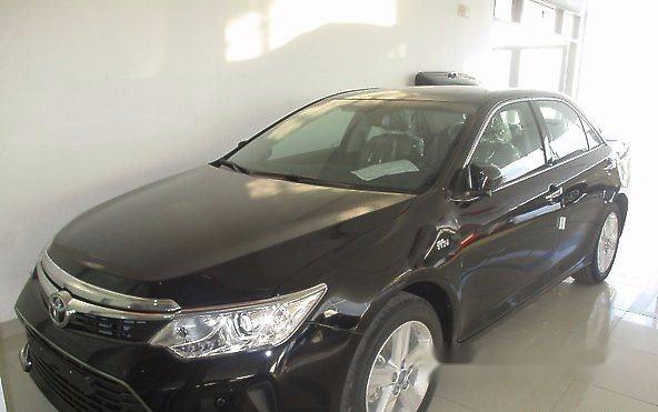 Xe Toyota Camry Q năm 2016, màu đen