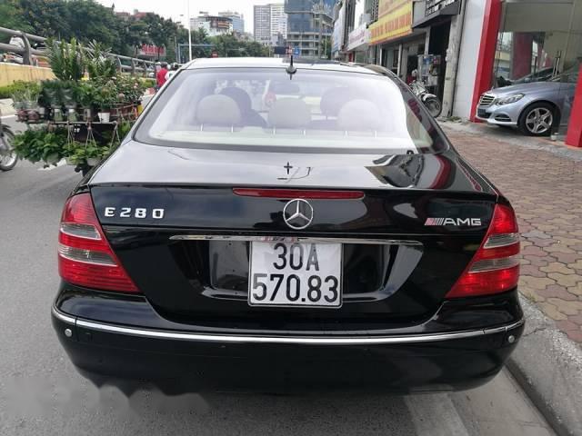 Bán Mercedes E240 AMG sản xuất 2003, màu đen, 350tr