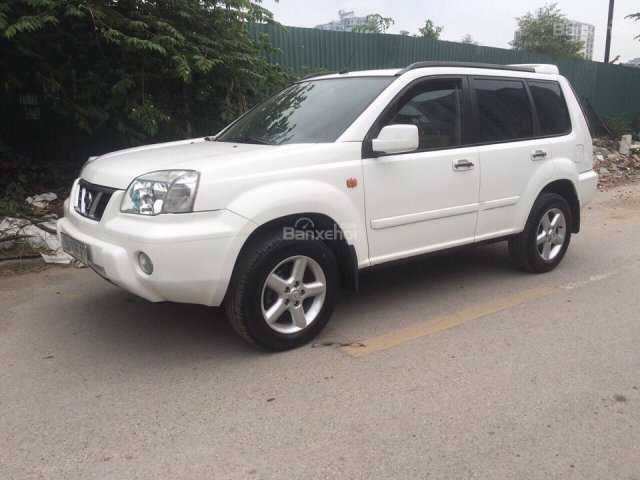 Cần bán Nissan X trail năm 2003, đăng kí lần đầu 2004, bản đủ, chính chủ, giá rẻ