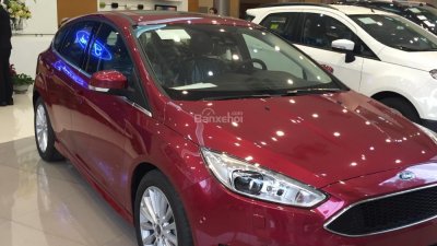 Bán ô tô Ford Focus Titanium 1.5 AT Ecoboost Sedan đời 2017, giá cạnh tranh