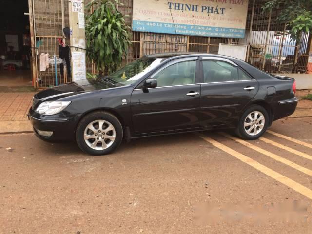 Cần bán Toyota Camry 2.4G đời 2005, màu đen