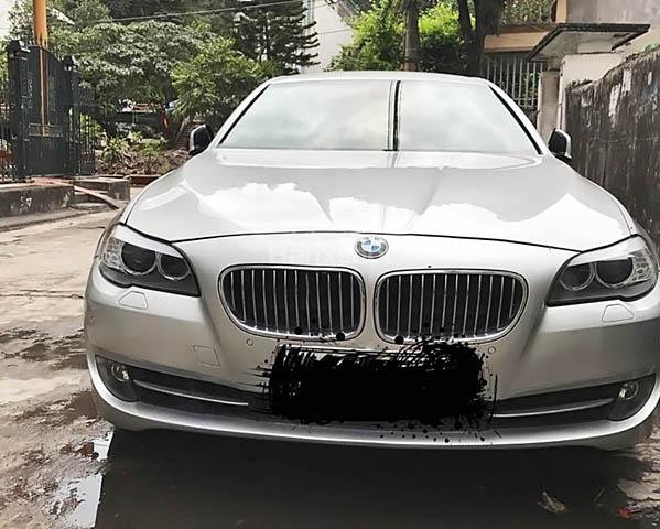 Cần bán gấp BMW 5 Series 523i đời 2012, màu bạc, xe nhập giá cạnh tranh