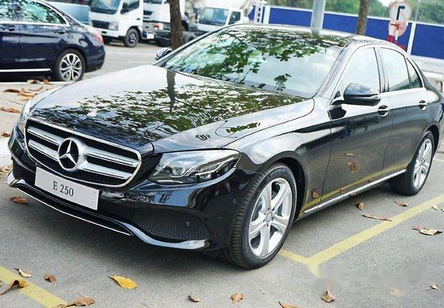 Bán ô tô Mercedes E250 đời 2017, màu đen, nhập khẩu nguyên chiếc