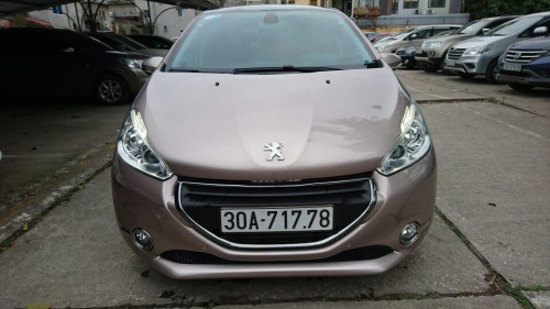 Bán ô tô Peugeot 208 AT đời 2015, xe nhập