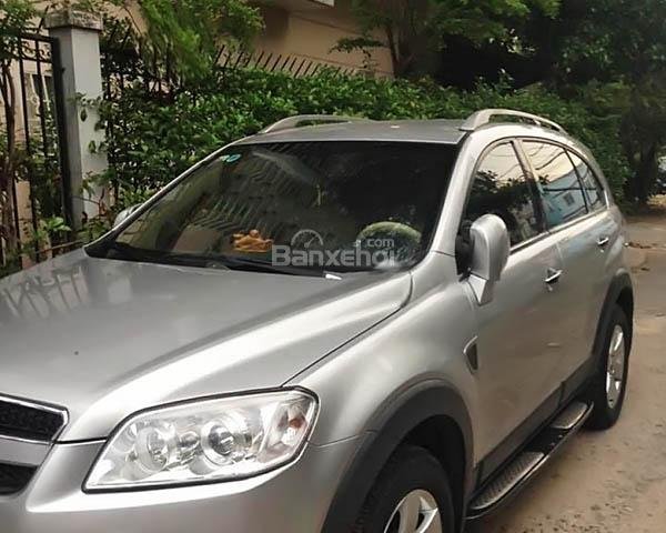 Bán xe Chevrolet Captiva đời 2009, màu bạc, giá chỉ 375 triệu