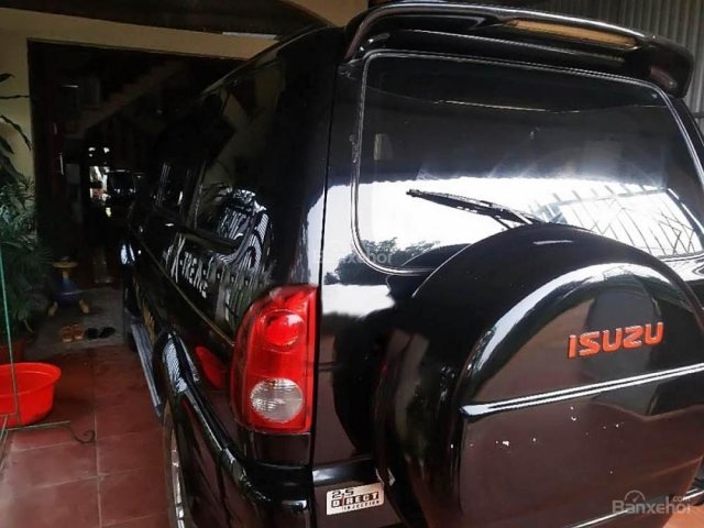 Bán Isuzu Hi lander đời 2005, màu đen, 255 triệu