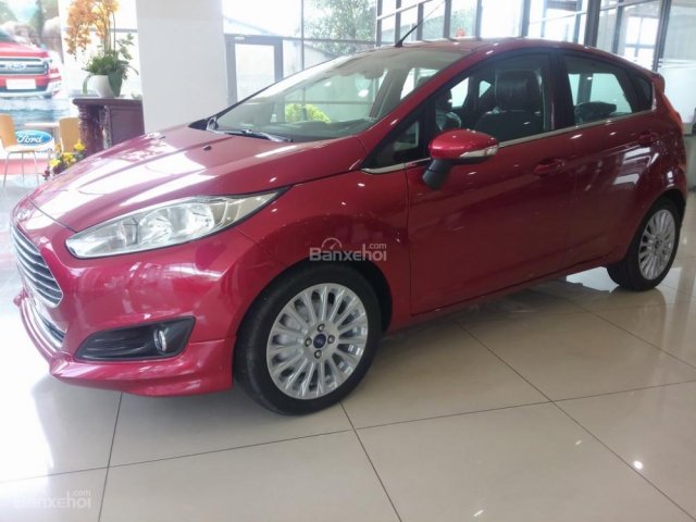 Ford Fiesta 1.5 AT, chỉ 150 triệu nhận xe, hỗ trợ BHVC+ trả góp tối đa