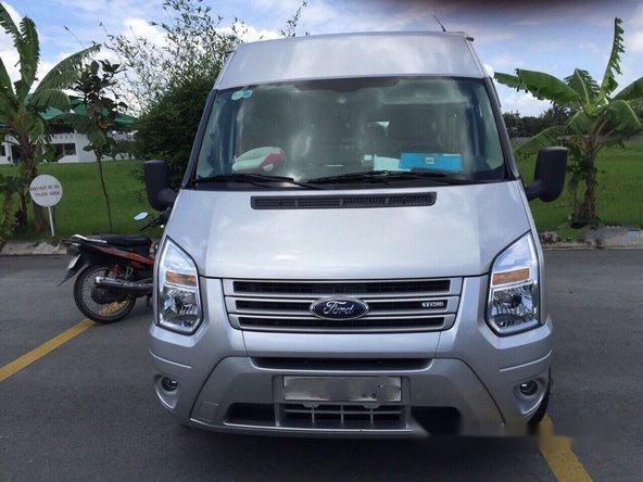 Chính chủ bán Ford Transit đời 2015, màu bạc