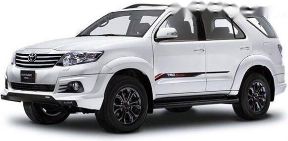 Bán ô tô Toyota Fortuner sản xuất 2016, màu trắng