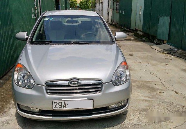 Bán xe cũ Hyundai Verna AT đời 2008, nhập khẩu Hàn Quốc