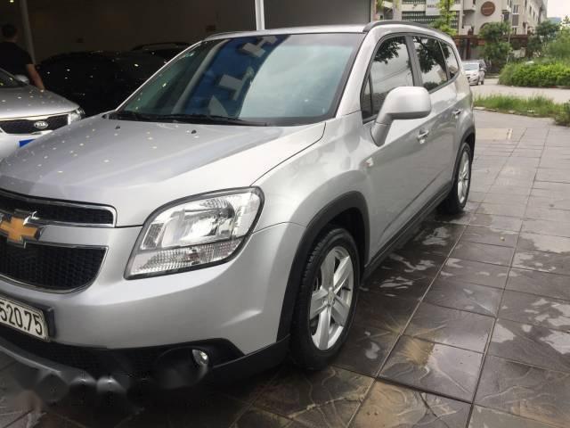 Cần bán Chevrolet Orlando LTZ 1.8AT 2012, màu bạc số tự động