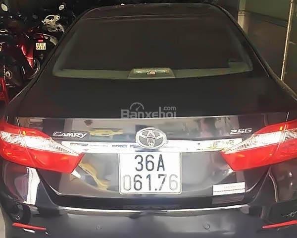 Bán Toyota Camry 2.5G đời 2013, màu đen