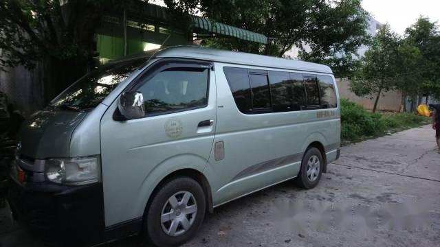 Cần bán xe Toyota Hiace năm 2008, màu bạc, giá chỉ 350 triệu