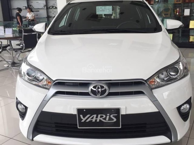 Bán ô tô Toyota Yaris G đời 2017, màu trắng, nhập khẩu nguyên chiếc, giá chỉ 582 triệu