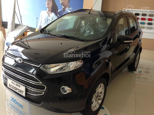 Có sẵn, giao ngay Ford EcoSport Titanium 2018, màu đen, giá rất tốt, hỗ trợ trả góp, LH 0907782222