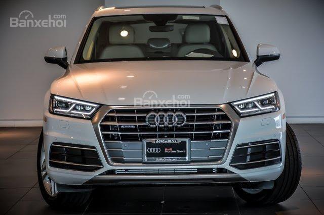 Bán Audi Q5 Premium 2018, màu trắng, xe nhập