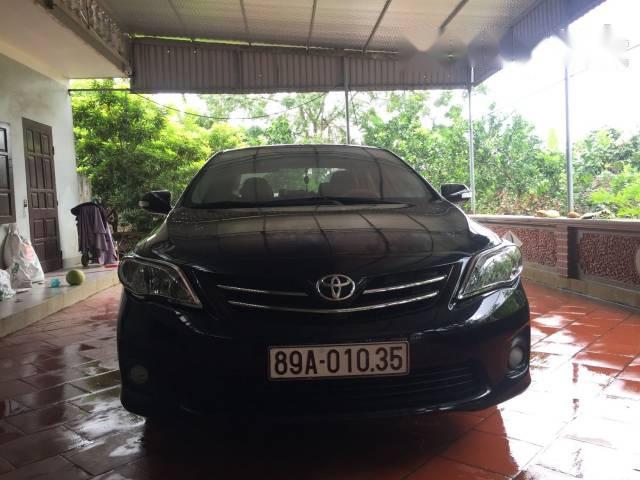 Bán lại xe Toyota Corolla altis sản xuất 2012, màu đen, giá chỉ 570 triệu