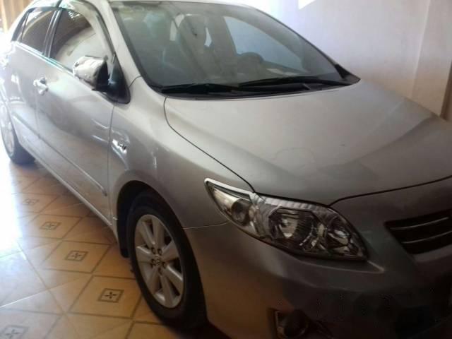 Bán Toyota Corolla altis đời 2008, màu bạc đẹp như mới, giá 450tr