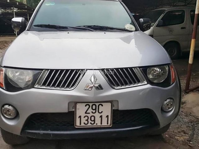 Bán Mitsubishi Triton 4x4MT 2009, màu bạc, nhập khẩu Thái, giá chỉ 289 triệu