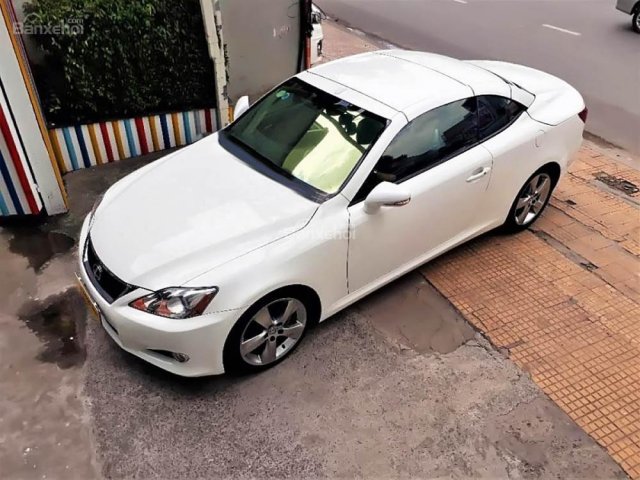 Cần bán lại xe Lexus IS 250C đời 2009, màu trắng, xe nhập