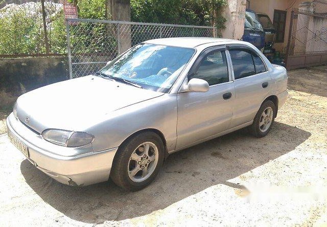 Bán xe Hyundai Accent đời 1995, màu bạc, giá tốt