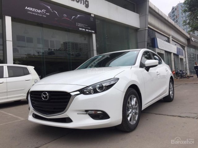 Mazda 3 1.5 SD màu trắng Facelift mới đủ 8 màu, trả góp tới 80%- L/h 0976834599 - 0912879858 giá tốt nhất