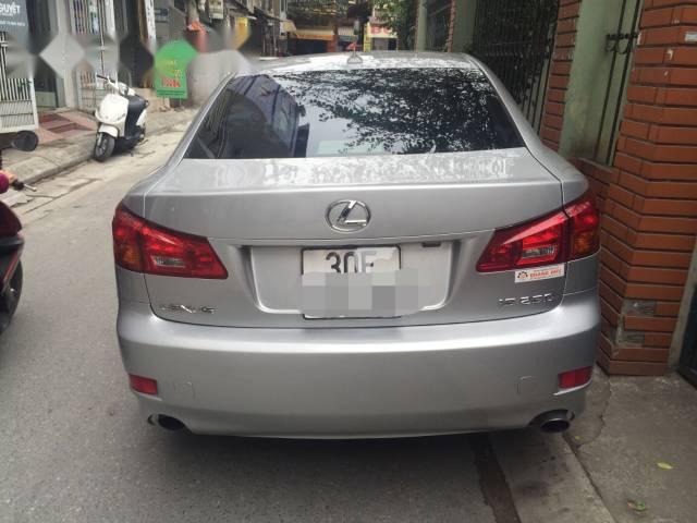 Bán ô tô Lexus IS 250 đời 2010, màu bạc, nhập khẩu nguyên chiếc như mới, giá tốt