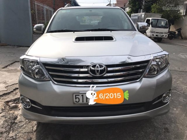 Toyota Fortuner G số sàn 6/2015 phom mới 2016, màu bạc, hỗ trợ trả góp