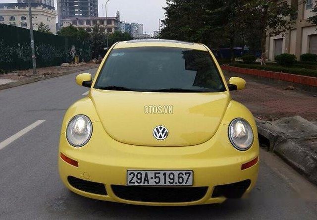 Bán xe Volkswagen Beetle sản xuất 2007, màu vàng, xe nhập số tự động