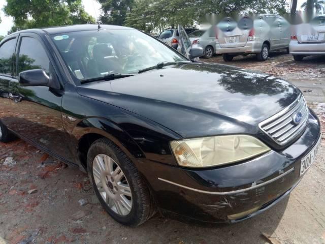 Bán lại xe Ford Mondeo đời 2004, màu đen như mới, giá tốt