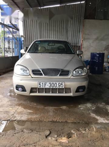 Bán Daewoo Lanos đời 2001, màu trắng