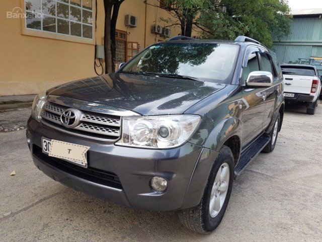 Bán xe Toyota Fortuner G đời 2009, màu xám (ghi)