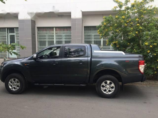 Bán Ford Ranger sản xuất 2014, màu xám  