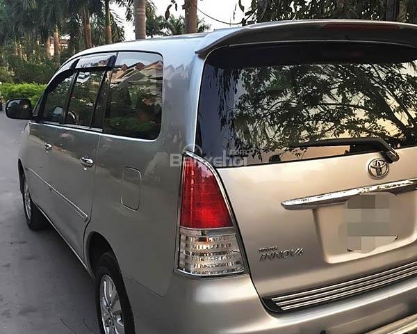 Bán Toyota Innova V sản xuất 2009, màu bạc ít sử dụng, giá chỉ 470 triệu