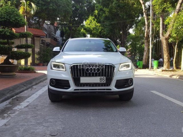 Bán Audi Q5 mầu trắng, đời 2014, xe chính chủ cá nhân