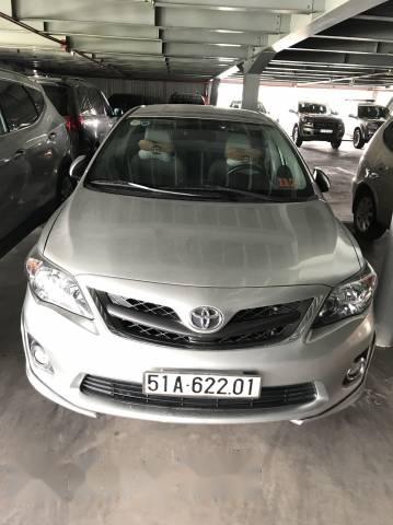 Bán Toyota Corolla altis đời 2013, màu bạc