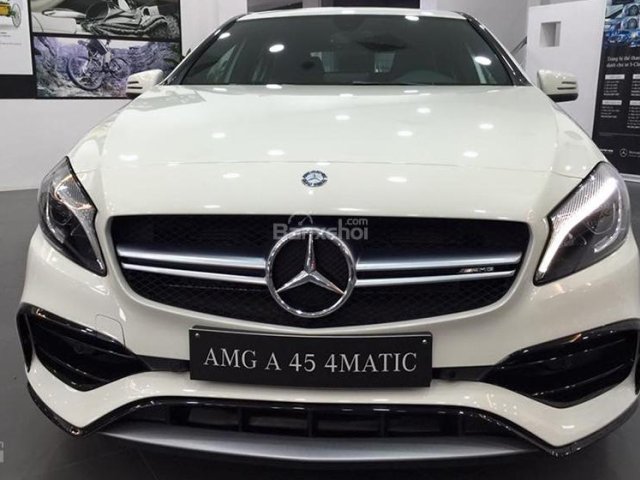 Cần bán Mercedes A45 AMG sản xuất 2018, màu trắng, nhập khẩu nguyên chiếc