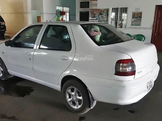 Bán xe Fiat Siena 1.3MT đời 2002, màu trắng