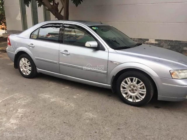 Cần bán gấp Ford Mondeo 2.5L sản xuất 2003, màu bạc, giá 195tr