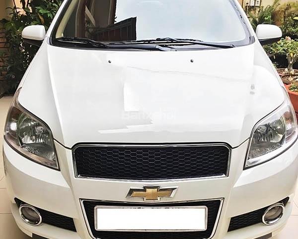 Bán Chevrolet Aveo LT năm 2014, màu trắng