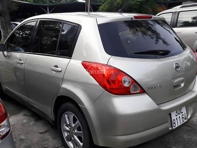 Bán Nissan Tiida 1.6AT đời 2007, màu vàng, xe nhập