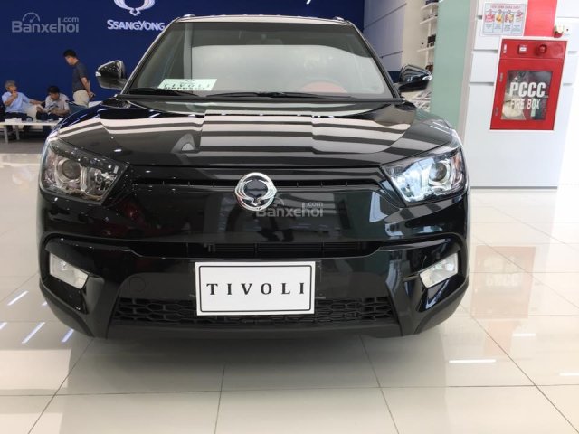 Bán xe Ssangyong TiVoLi đời 2016, nhập khẩu