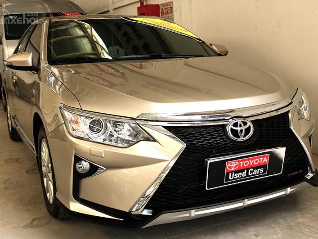 Bán Camry 2.0E 2016 độ cản Lexus, tặng BHVC, hỗ trợ vay ngân hàng 70%, lãi suất ưu đãi