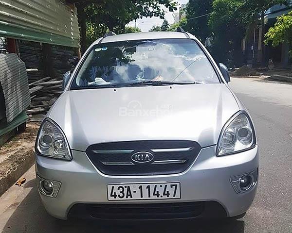 Gia đình bán Kia Carens 2010, màu bạc, 290tr