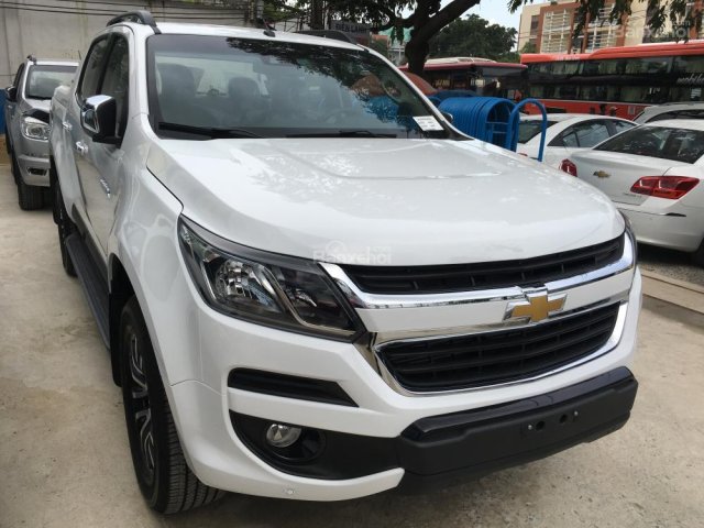 Bán Chevrolet Colorado High Country, giảm 60 triệu, chuẩn bị 60 triệu, lãi suất 0.6%