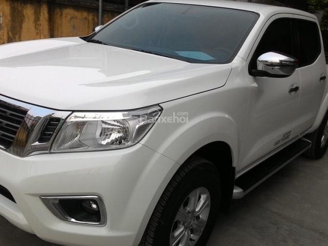 Bán xe Nissan Navara 2.5 EL 1 cầu, số tự động đời 2018, màu trắng, nhập khẩu, liên hệ: 098.590.4400