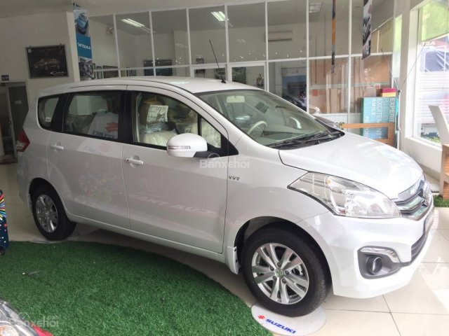 Suzuki Ertiga 2017 - Giảm giá tháng 12 lên đến 70 triệu đồng chỉ còn 549 triệu+ Full option, giao xe ngay