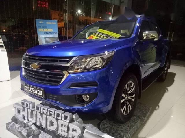 Bán Chevrolet Colorado 2017, màu xanh